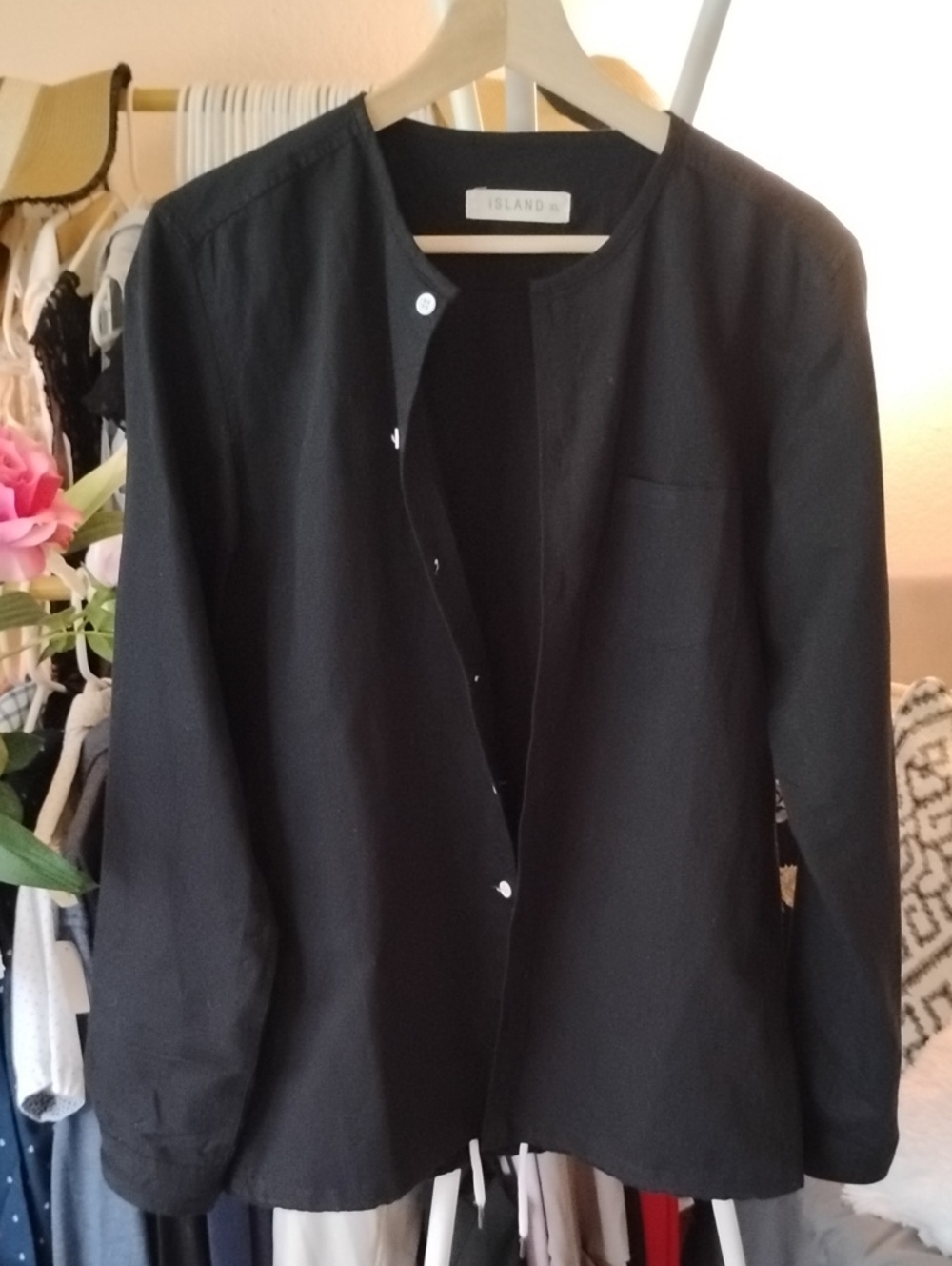 Button-Front Lightweight Fall Shirt Jacket - Picture 2 of 6